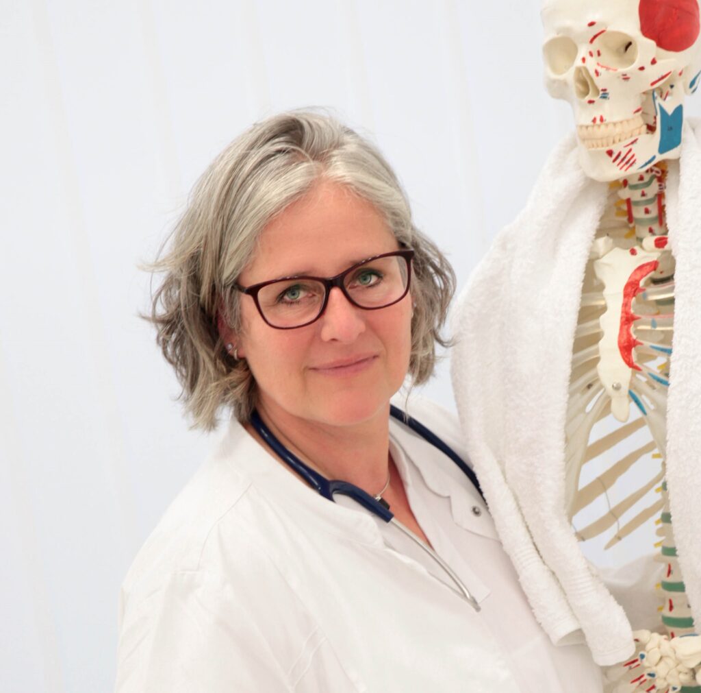 Judith Rieker - Heilpraktikerin für Mensch und Hund